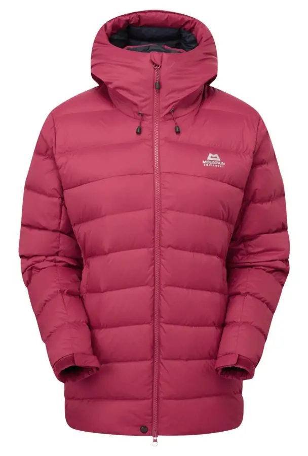 A baffled insulated jacket with a hood
